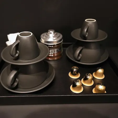 Castlefront * Gjirokastër