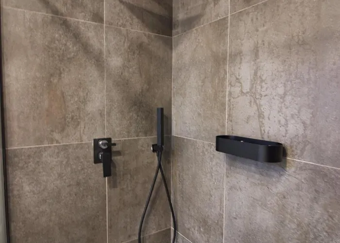 Castlefront Apartment