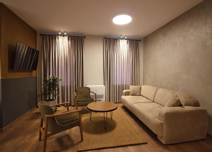 Castlefront Apartment Gjirokaster