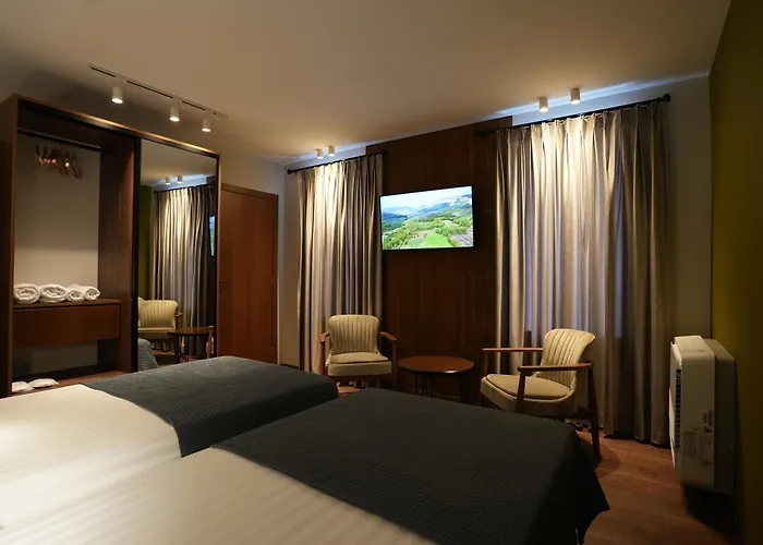 Castlefront Apartment