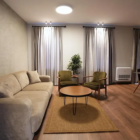 Apartment Castlefront *