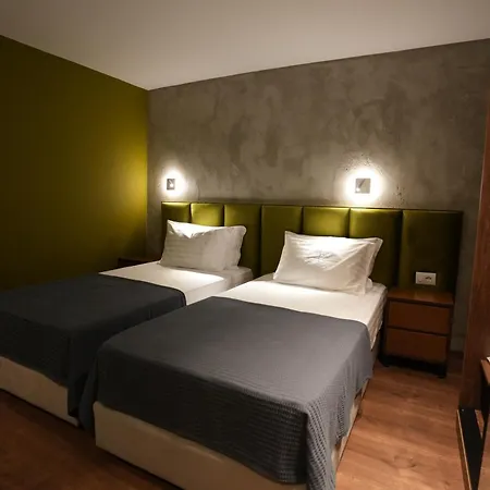 Castlefront Apartment
